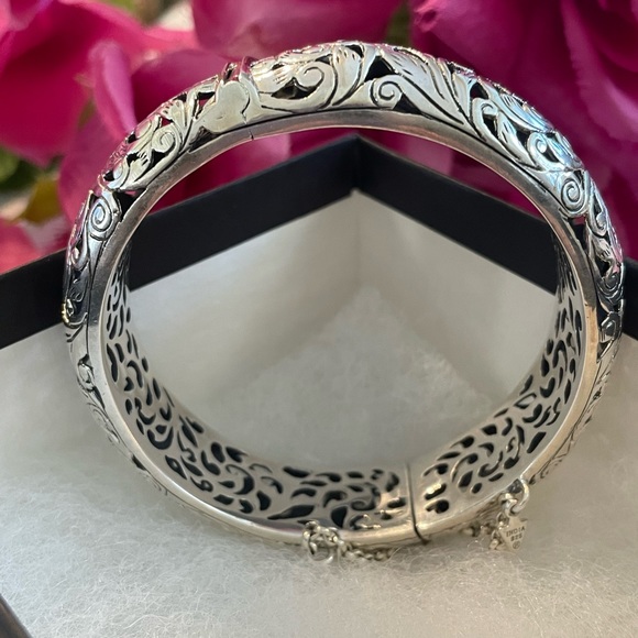 Silpada Sterling Silver Scroll Filigree ‘Forever Stunning’ Bangle B1829 - Picture 10 of 16